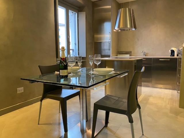 Spacious & Elegant Apartment Near Corso Como - Maroncelli Milaan Buitenkant foto